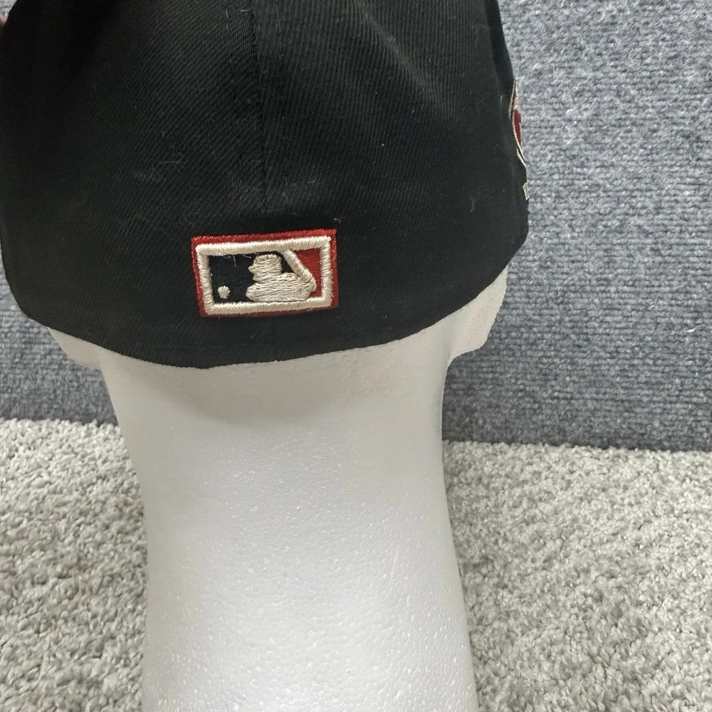 New Era Baltimore Orioles black fitted hat cap men's size 7.5‎ (misprint) DIRTY